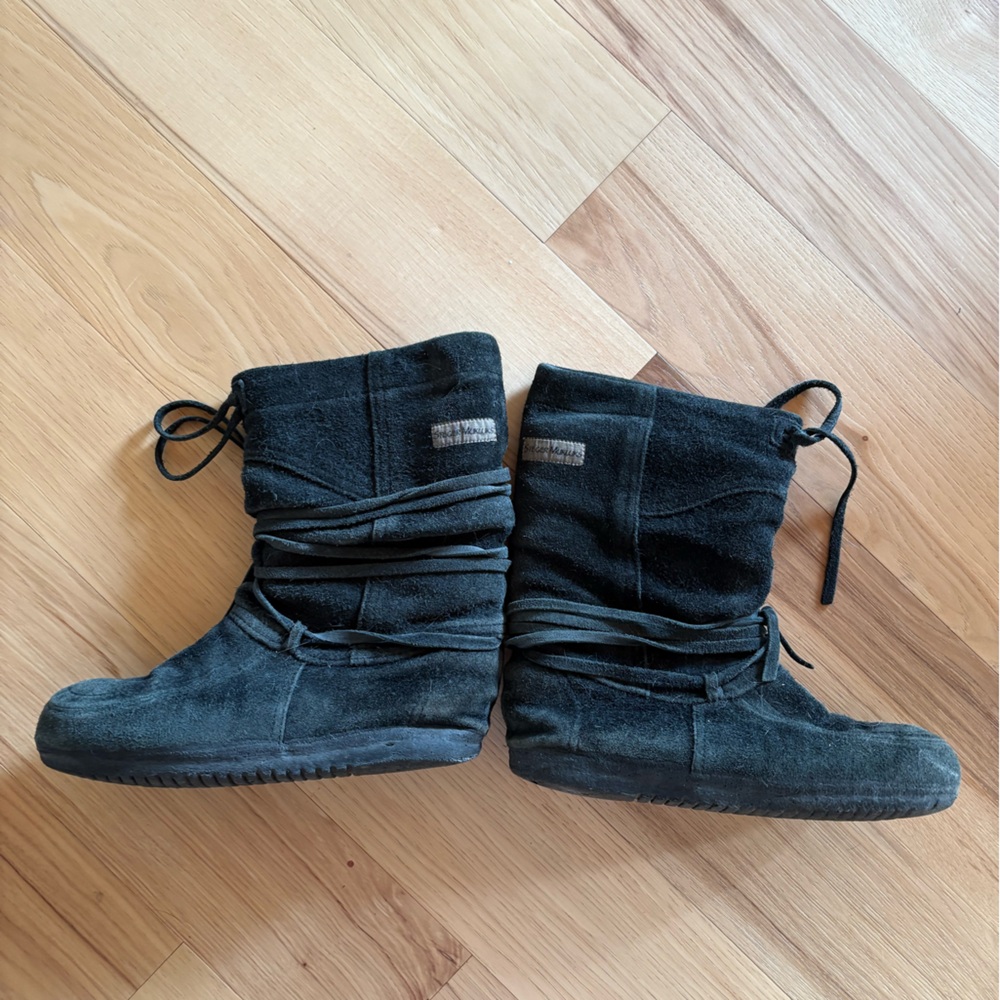 Steger Mukluks - Black Rubber Sole boots